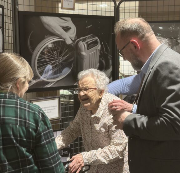 Exposition photos – Tout le monde à bord, bienvenue à la Clairière des Weppes.